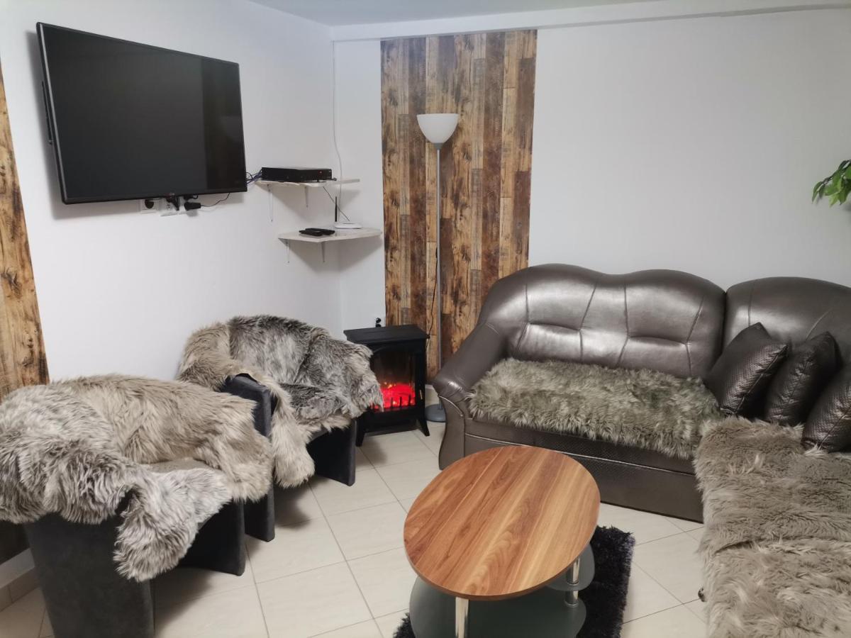 Apartman Ustie Trstená Dış mekan fotoğraf